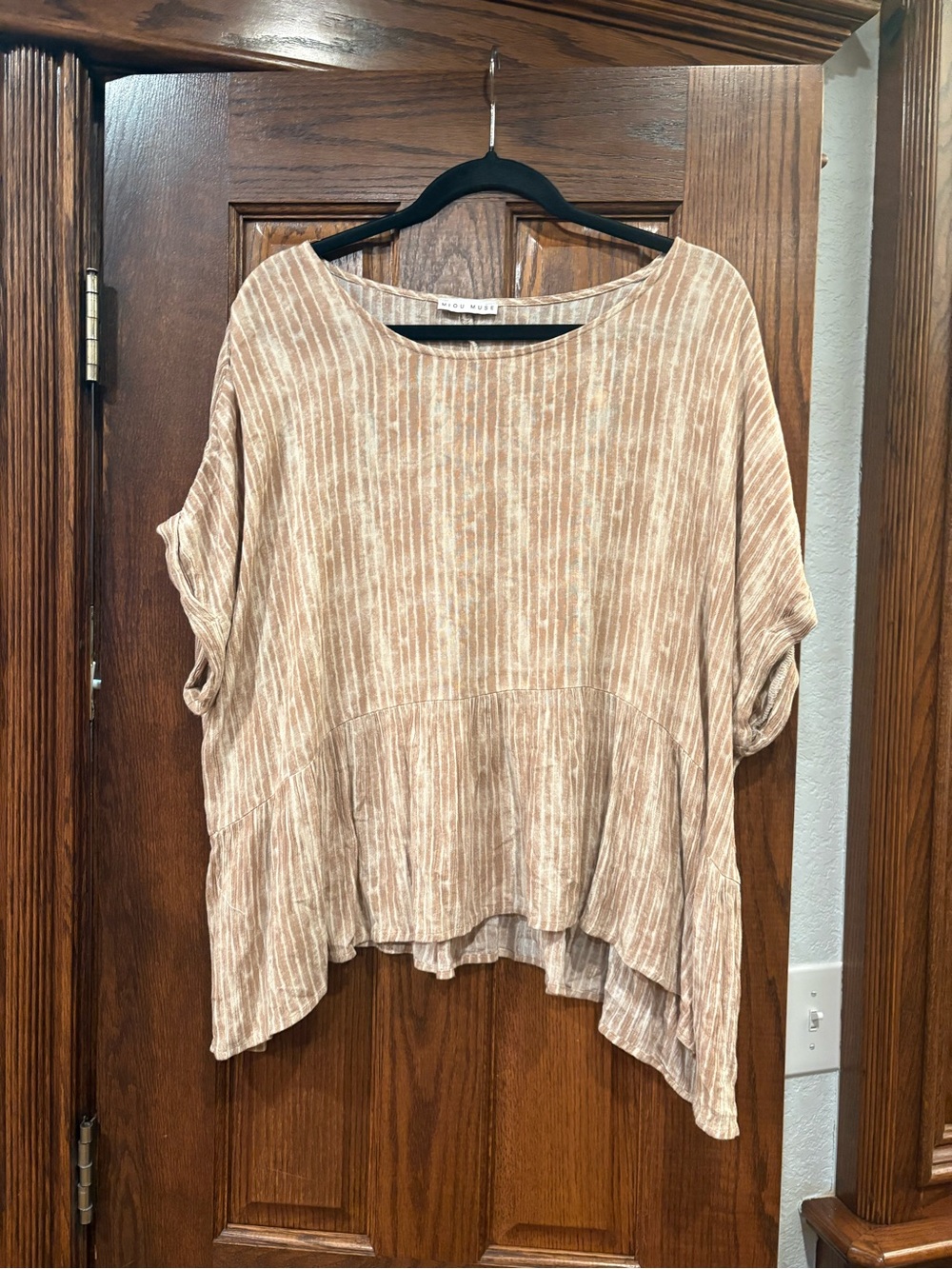 Miou Muse $48 Boho Striped Peplum Top L 100% Rayon made in USA P2P 24.5-28” - Picture 2 of 7